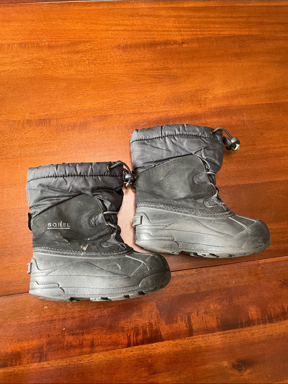 Sorel Kids Black Insulated Snow Boots Snowball style size 11
